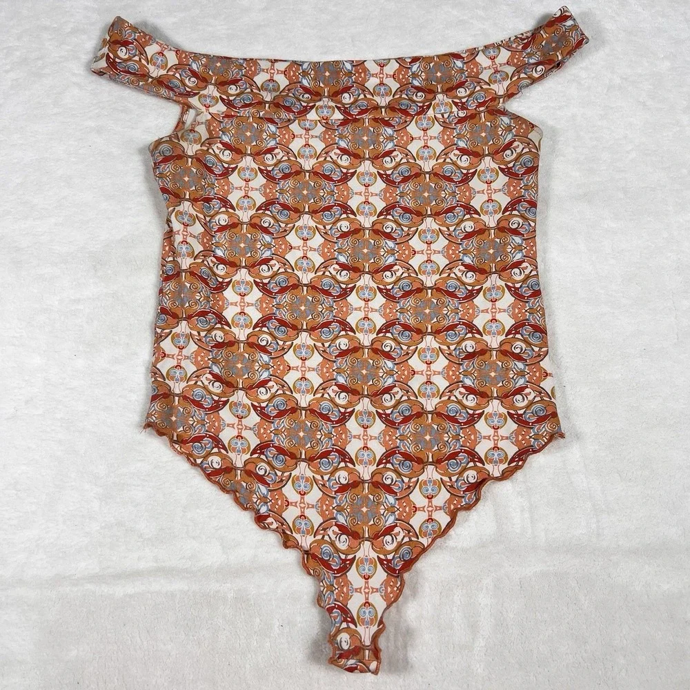 Free‎ People Womens Bardot-Neck Geo Off-Shoulder Bodysuit Medium Y2K Romantic